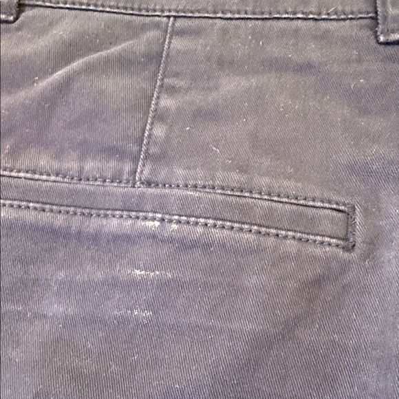 J. Crew 7" heritage chino short Size 8 - Picture 13 of 13